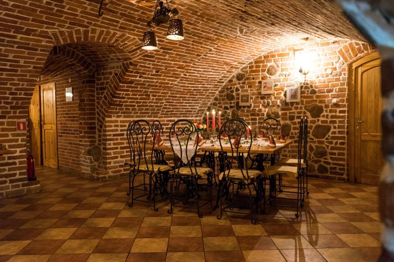 Palac Pensjonat Ptaszynka Грыфице Экстерьер фото